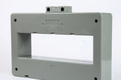 電流互感器 電力系統(tǒng)中的精確監(jiān)測(cè)裝置